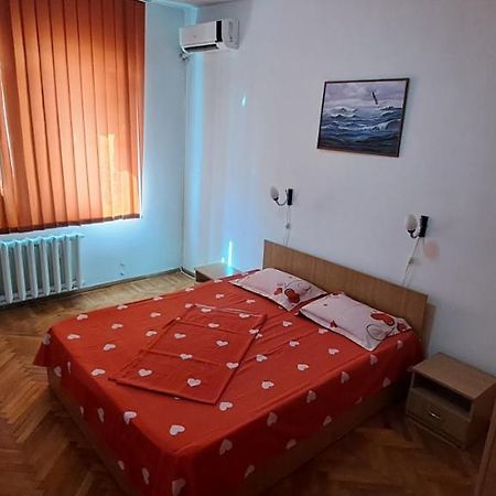 Apartament Grigore Etaj 2 Mangalia Exterior foto
